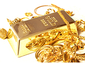 Should you Sell Old Gold Jewelry or get a Loan for Emergency Funds